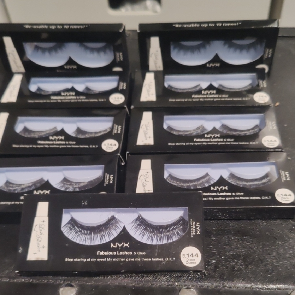 Lot of 10 NYX DISCO QUEEN faux lashes and glue